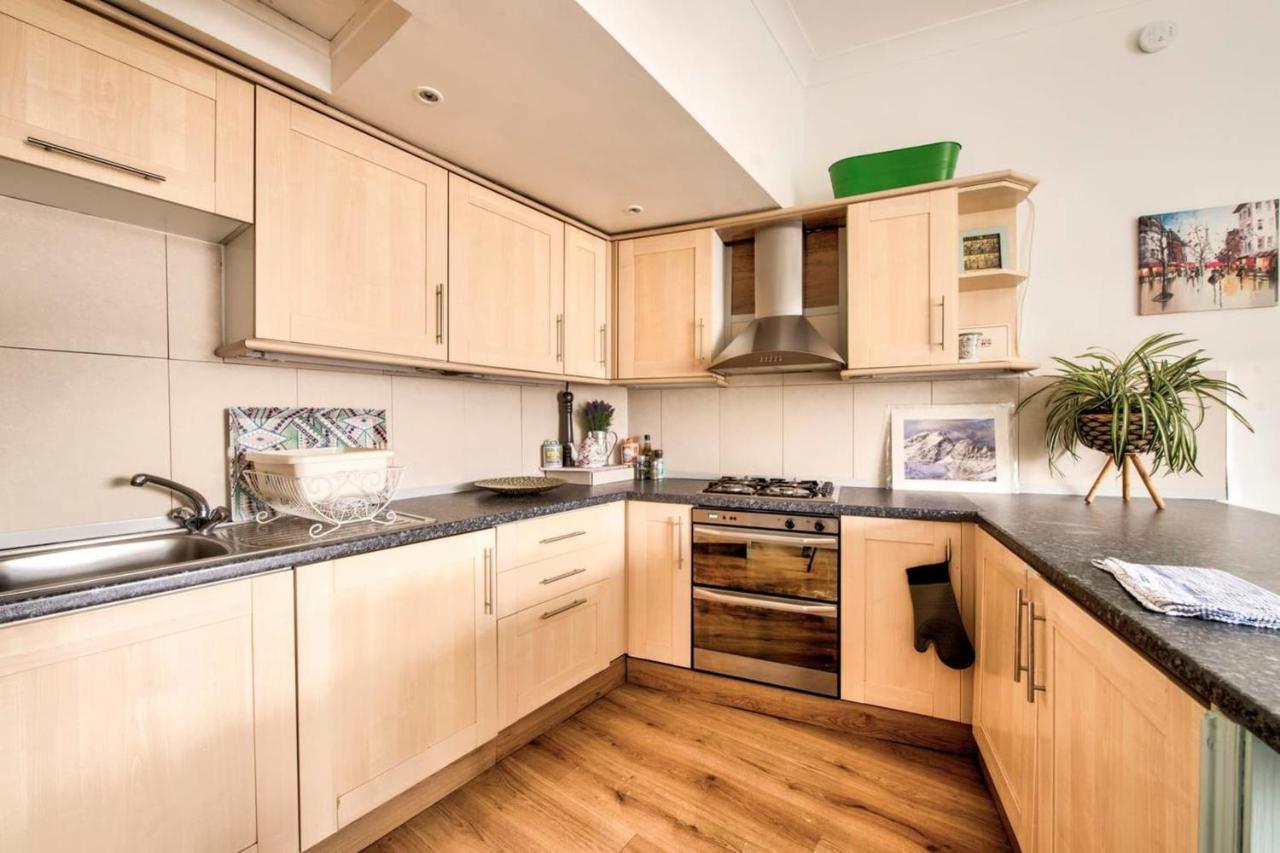 Guestready - Cosy Home 5 Minutes From Waverley! Edinburgh Dış mekan fotoğraf