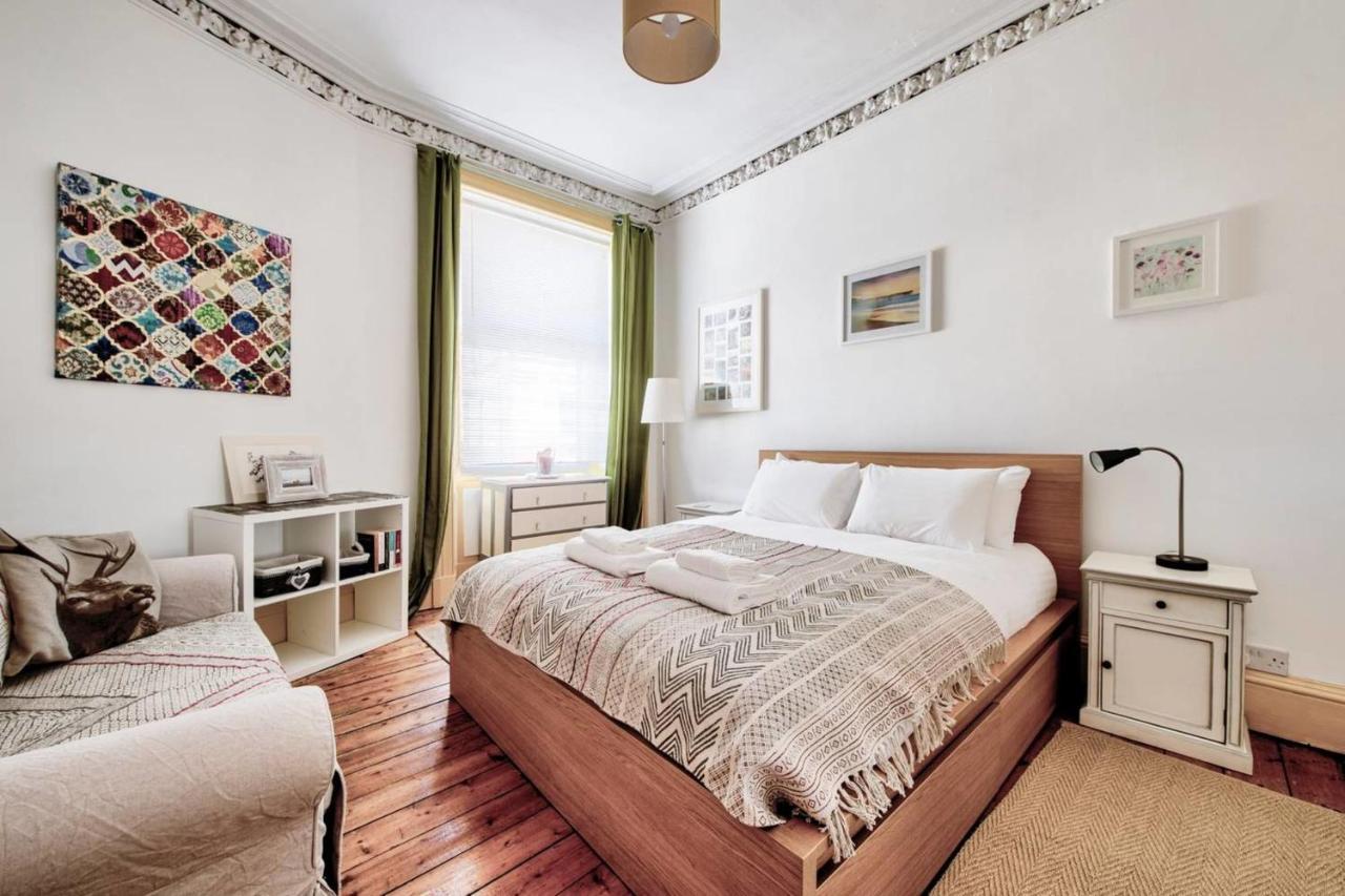 Guestready - Cosy Home 5 Minutes From Waverley! Edinburgh Dış mekan fotoğraf